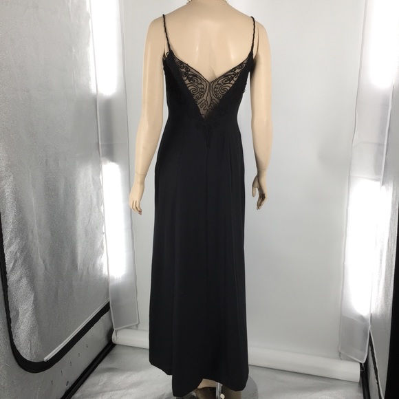 Jessica Howard Black Gown - Picture 8 of 10